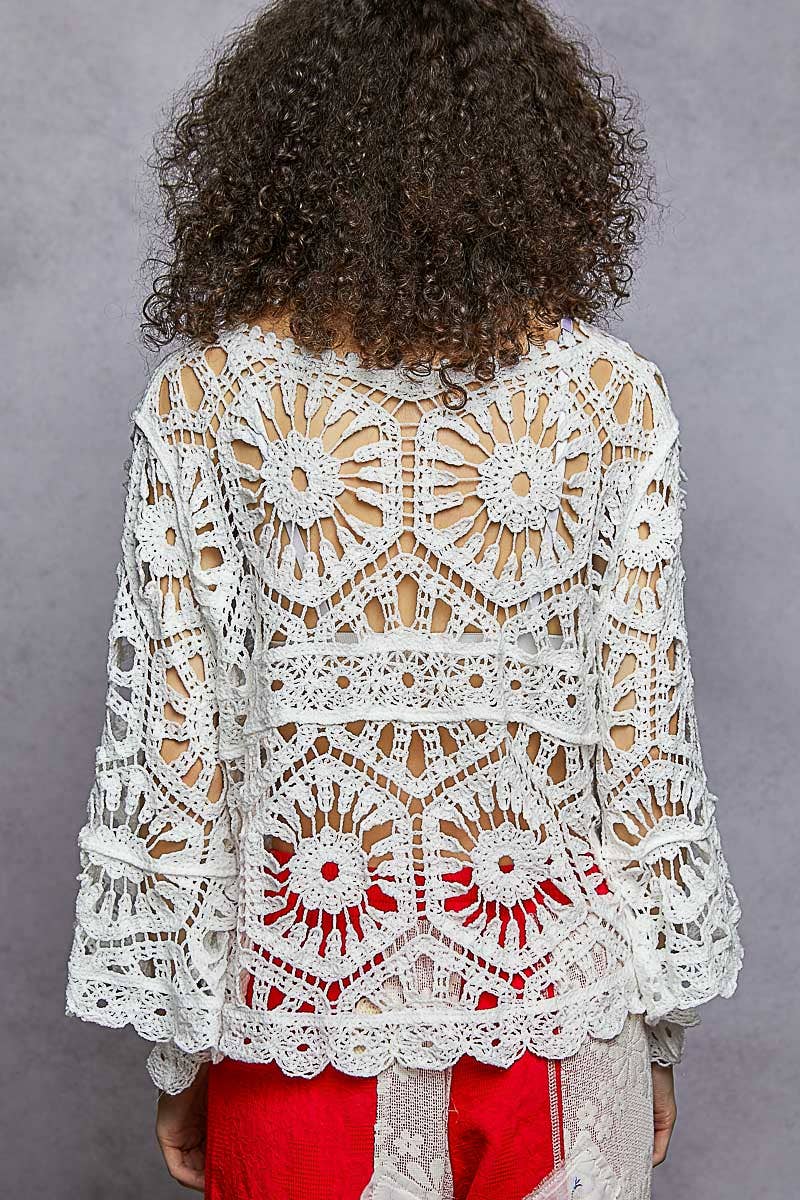 Round Neck 3/4 Sleeve Crochet Cropped Top: Two color: ROSE PINK or white / OS